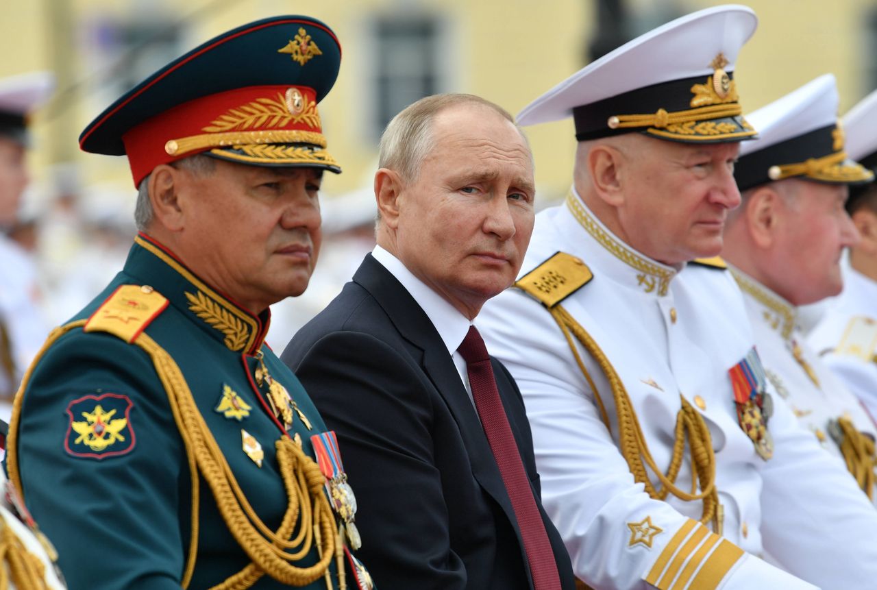 Wojna w Ukrainie. Zwrot na Kremlu? "Szojgu utracił zaufanie Putina"
