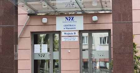 NFZ przyznał premie i nagrody pracownikom. Kwoty robią wrażenie