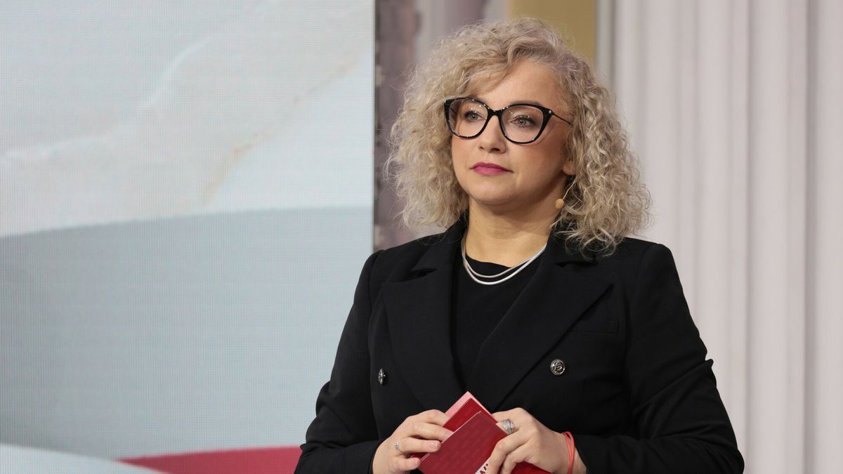 Konwencja rz?dowa Lewicy
Fot. Mateusz Grochocki/East News, Warszawa, 28.06.2025. Konwencja rzadowa Lewicy w Hotelu Belotto w Warszawie. N/Z: Katarzyna Kotula
Mateusz Grochocki