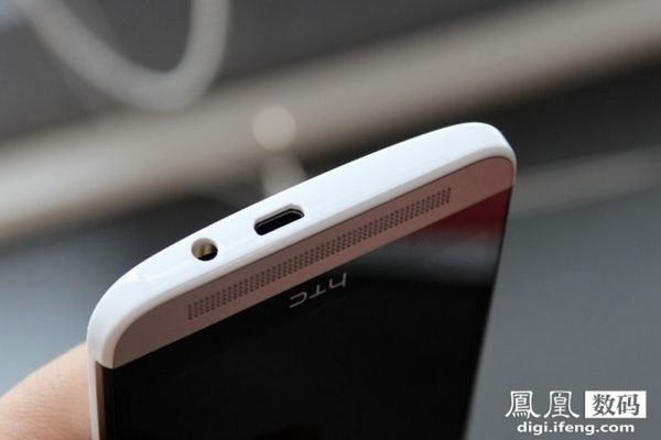 W skrócie: LG G Watch z czterema rdzeniami, HTC One (E8) na zdjęciach i 100 zł zwrotu po zakupie Nokii X 21