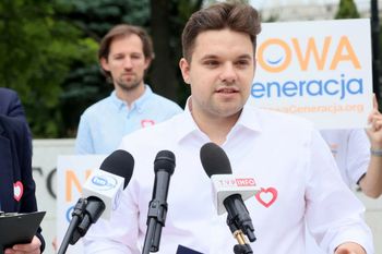 Lista nieprawidłowości w wywiadzie. Jest oświadczenie Dawida Kacprzyka