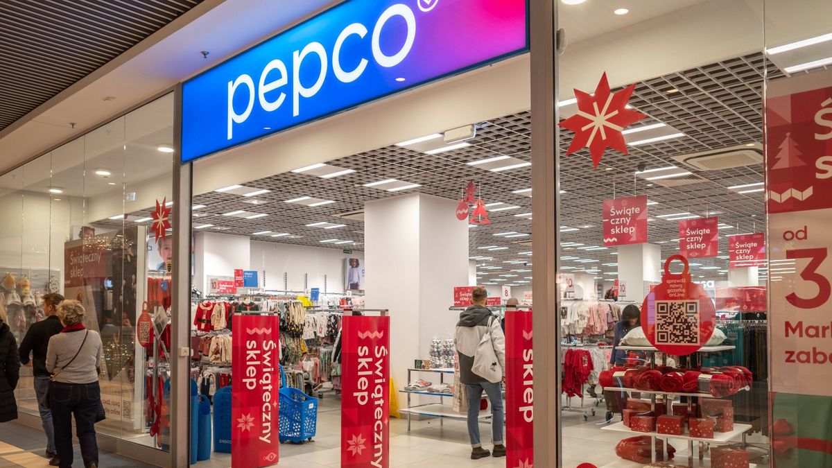 Prezes Pepco wskazuje, że realny spadek płac to nowe zjawisko dla Polaków - po wielu latach bogacenia się gospodarstw domowych