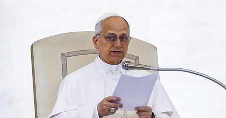 Kardynał Ryś trafi do Watykanu? Papież nazywa go "Gregory"
