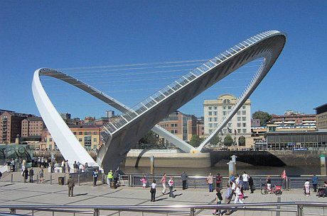 TOP 10 wspaniałych ruchomych mostów