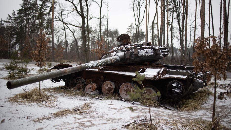 Portrait Of An Ukrainian Sniper - Kiev
Portrait of a former Ukrainian sniper Andre Doubovik, Lieutenant Colonel pose next to Russian destroyed tanks in Dmytrivka, around Kiev, Ukraine, as Russia-Ukraine war continues, on January 9 2023.,Image: 752346581, License: Rights-managed, Restrictions: , Model Release: no, Credit line: Lafargue Raphael/ABACA / Abaca Press / Forum
Lafargue Raphael/ABACA / Abaca Press / Forum
Conflit entre l'Ukraine et la Russie, Conflit entre la Russie et l'Ukraine, Conflit Russie Ukraine, Conflit Russie-Ukraine, Conflit Ukraine Russie, Conflit Ukraine-Russie, Crise entre l'Ukraine et la Russie, Crise entre la Russie et l'Ukraine, Crise politique entre l'Ukraine et la Russie, Crise politique entre la Russie et l'Ukraine, Crise Russie Ukraine, Crise Russie-Ukraine, Crise Ukraine Russie, Crise Ukraine-Russie, Guerre Russie Ukraine, Guerre Ukraine Russie, Sniper, Tensions entre l'Ukraine et la Russie, Tensions entre la Russie et l'Ukraine, category_code_new