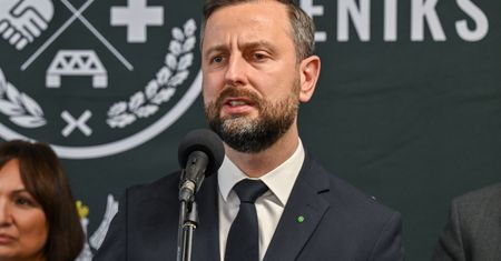 Rekonstrukcja rządu. Kosiniak-Kamysz mówi, co jest do zmiany