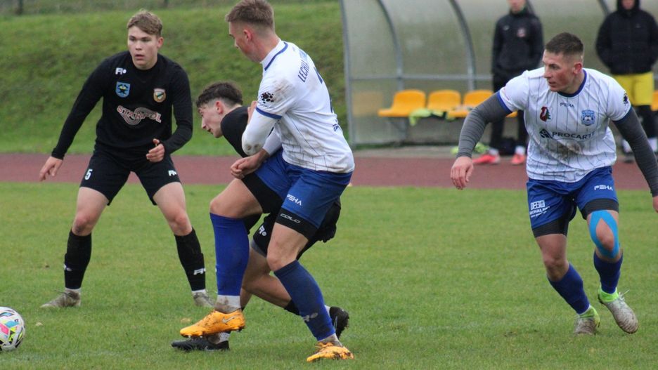 Star II Starachowice pokonał ostatnio Lechię Strawczyn 3:1 na wyjeździe