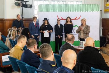 Jelenia Góra: Podnoszą wśród młodzieży świadomość o zagrożeniach