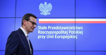 Ostre słowa Morawieckiego. Poseł prawicy: "Złapał Kozak Tatarzyna"