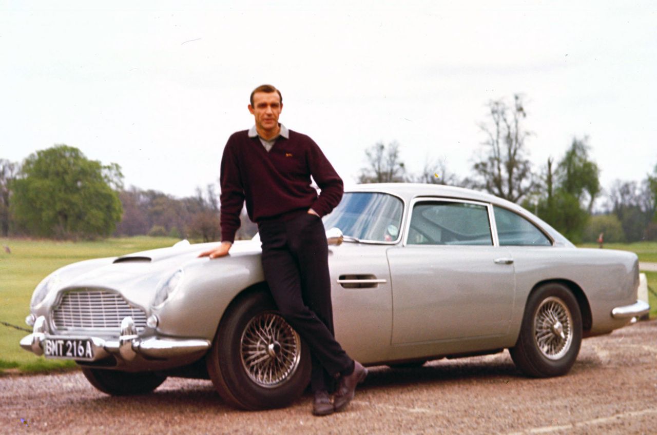 Sean Connery i Aston Martin DB5