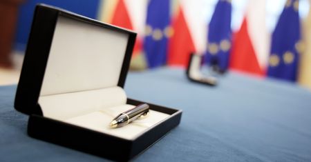 Więcej dróg w regionie. 17,7 mln zł dla gmin i powiatów z woj. lubelskiego