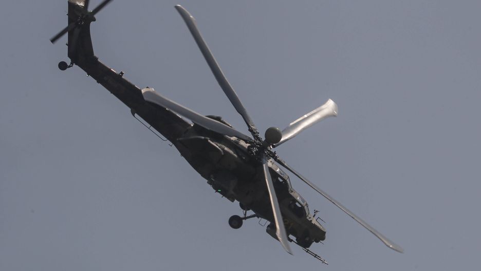 MAKS 2021 International Aviation and Space Salon in Zhukovsky
epa09354972 Russian Ka-52 Alligator, an all-weather attack helicopter, performs during an air show at the MAKS 2021 International Aviation and Space Salon in Zhukovsky outside Moscow, Russia, 20 July 2021. The International Aviation and Space Salon MAKS 2021 take place from 20 to 25 July.  EPA/SERGEI ILNITSKY 
Dostawca: PAP/EPA.
SERGEI ILNITSKY