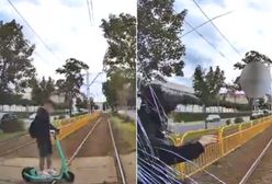 Nastolatek wjechał hulajnogą pod tramwaj. Miał słuchawki w uszach