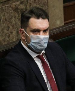 Rodziny miały dostać pisma od wiceministra. Mejza zaprzecza