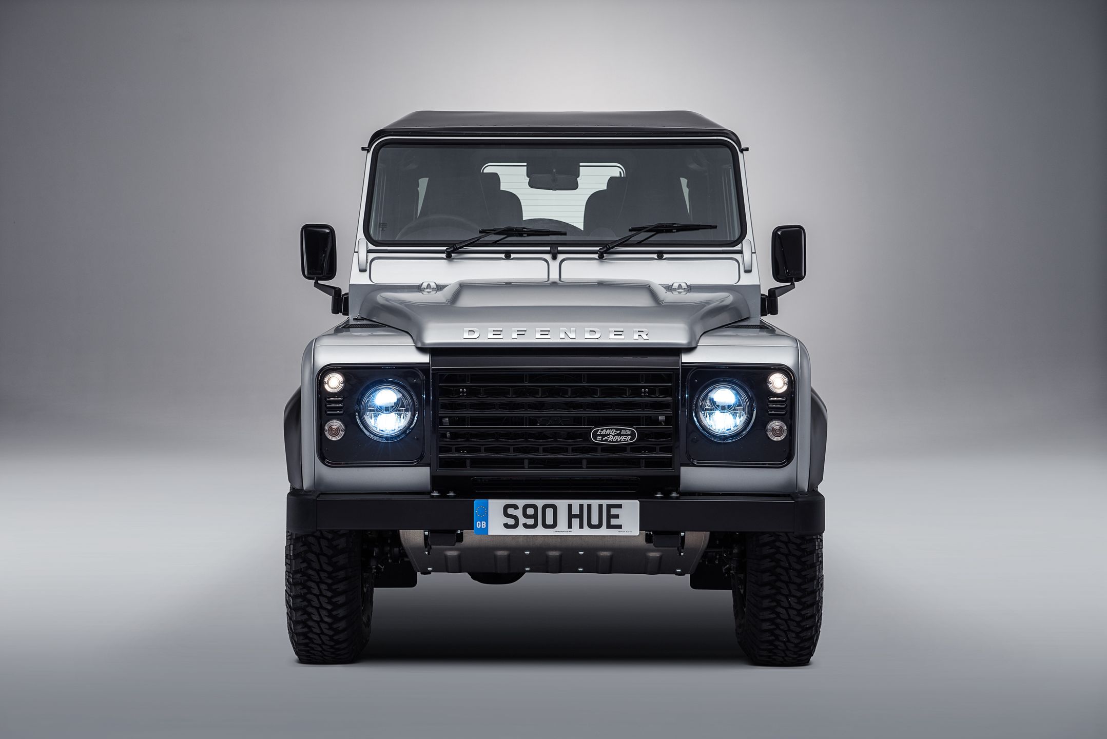 Land Rover Defender 90, wersja 2 000 000th (2015)