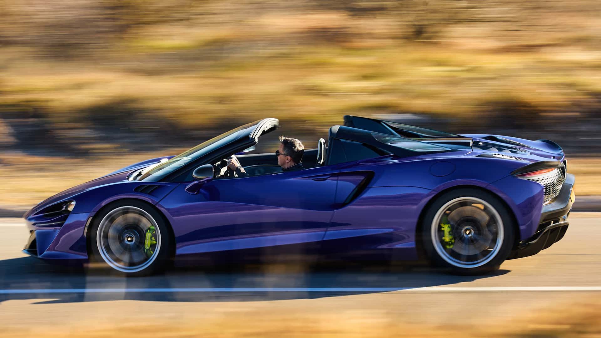 McLaren Artura Spider 
