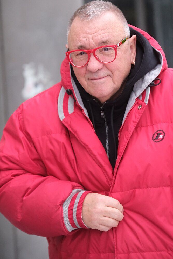 Jerzy Owsiak, ile zarabia?