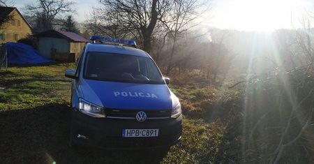 Małopolskie. Strzały w Masłomiącej, mężczyzna ranny