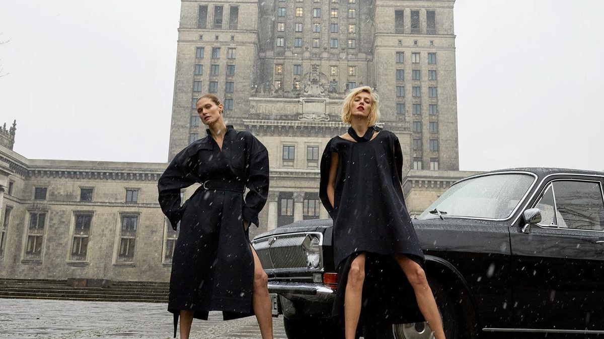 Małgosia Bela i Anja Rubik w obiektywie Juergena Tellera