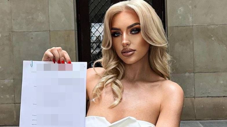 Caroline Derpienski na Instagramie