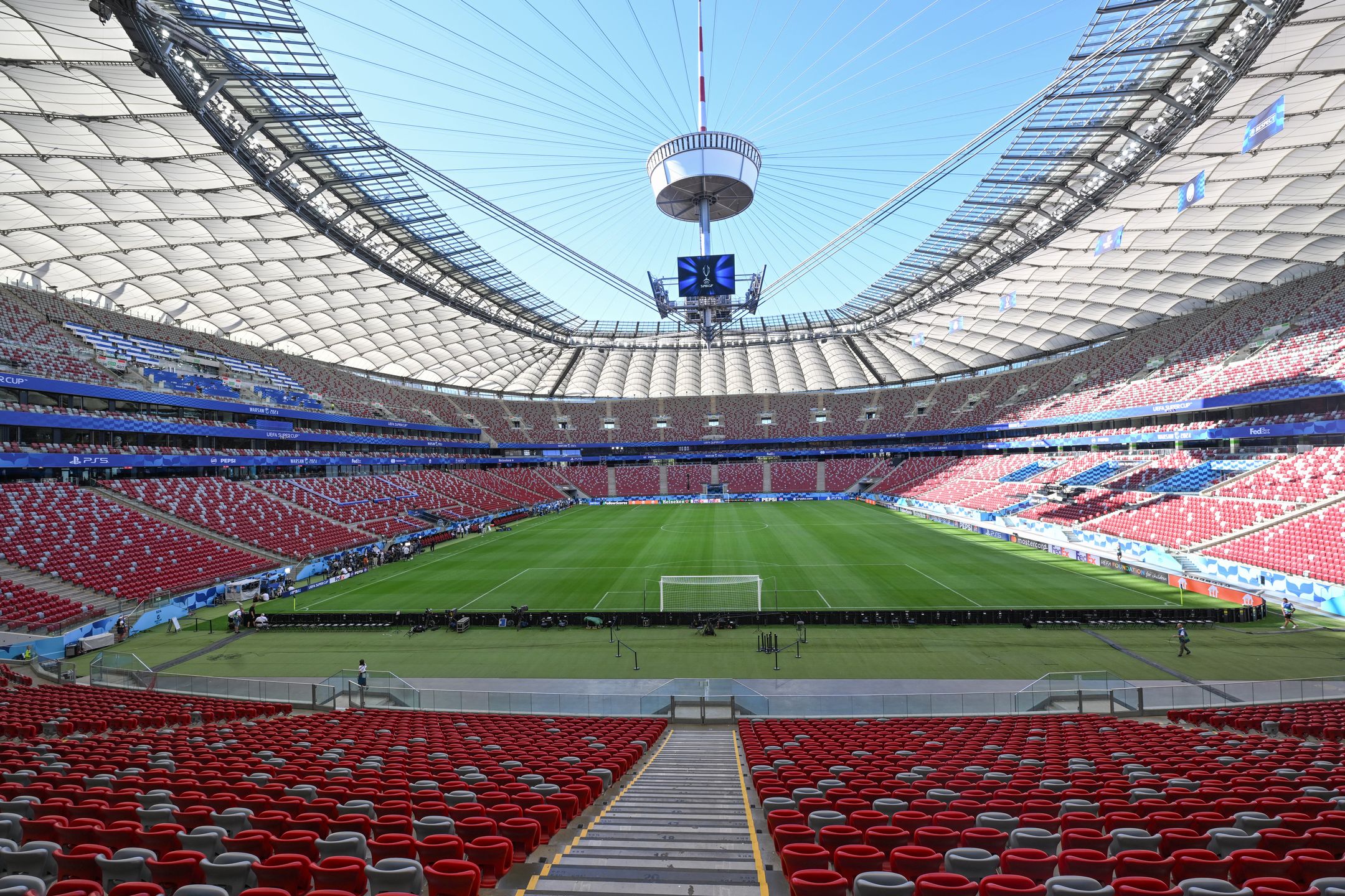 WARSAW - Overview of Stadion Narodowy during a training session ahead of the UEFA Super Cup between Real Madrid CF and Atalanta BC at Stadion Narodowy on August 13, 2024 in Warsaw, Poland. ANP | Hollandse Hoogte | GERRIT VAN KEULEN (Photo by ANP via Getty Images)