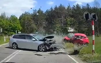 Nagranie mrożące krew w żyłach. "Dzwon" na przejeździe kolejowym