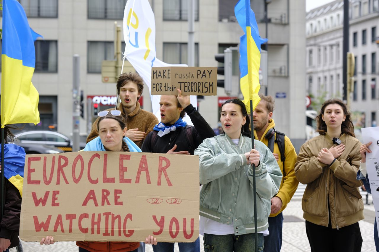 Miliardy zwykłych Rosjan zablokowane w Europie. Odzyskanie graniczy z cudem