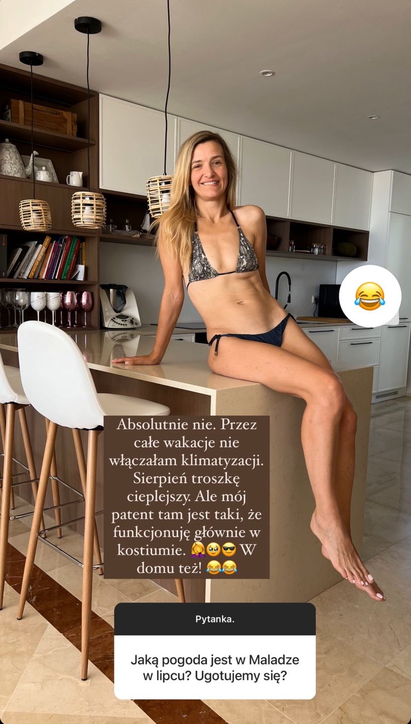 Joanna Koroniewska w skąpym bikini prawi o pogodzie w Hiszpanii