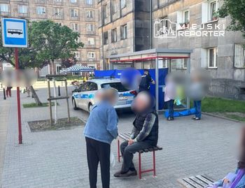 Warszawa: Starszy mężczyzna zmarł na przystanku autobusowym na Pradze-Północ