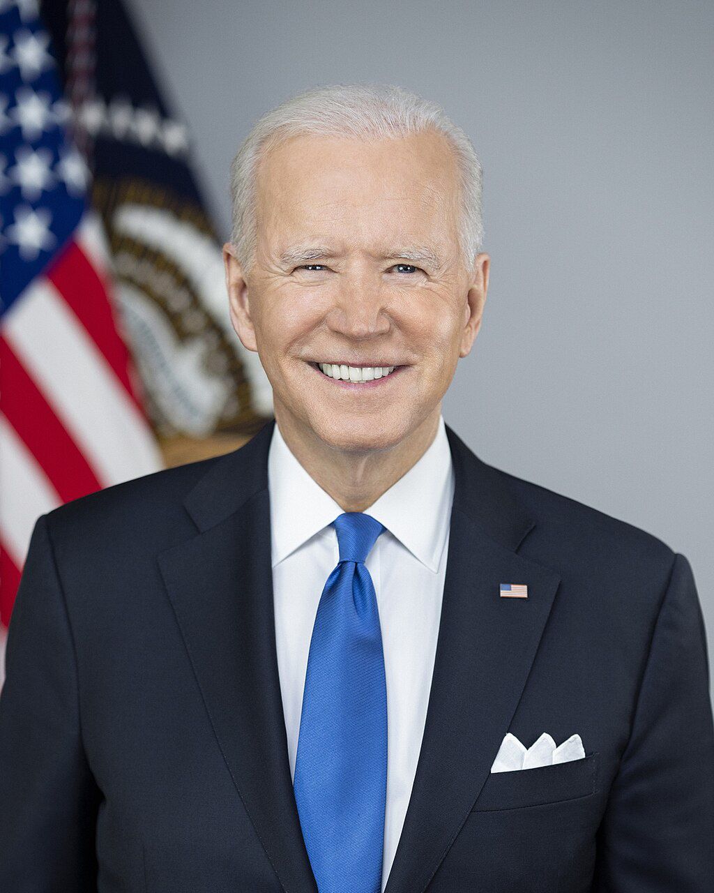 Joe Biden podpisuje umowę z agencją talentów w Los Angeles