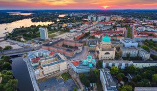 Urzekające miasto blisko Polski. Zaskakuje na każdym kroku