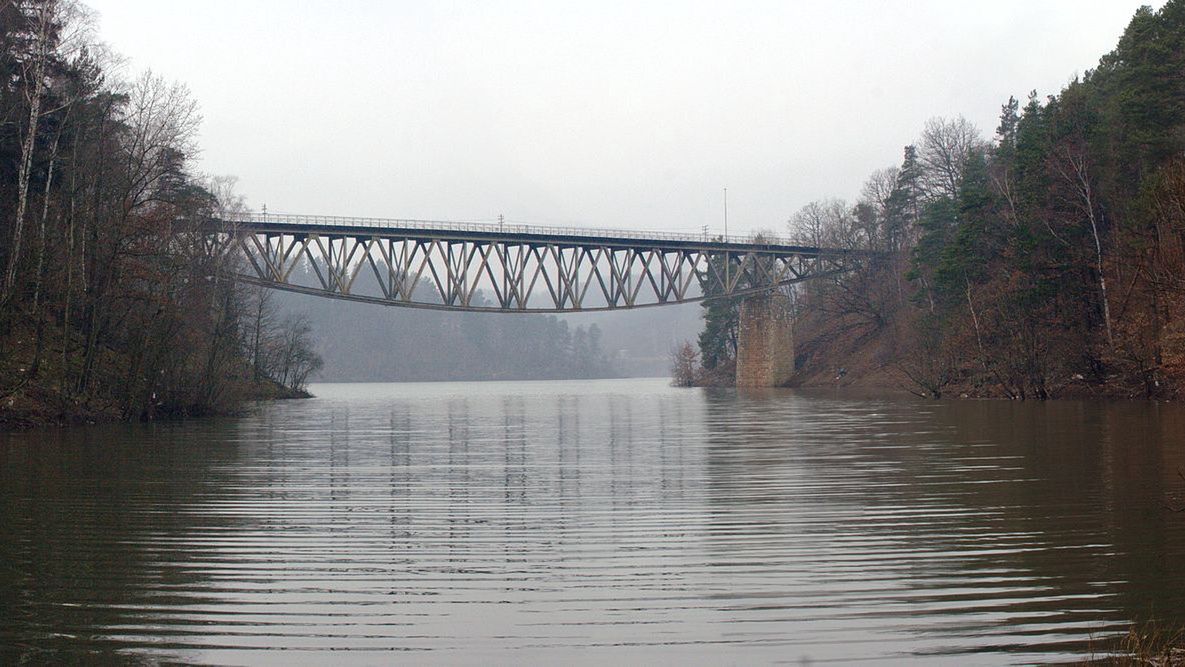 Most w Pilchowicach zostanie wysadzony? Interwencja posłów KO. Żądają dymisji szefa PKP PLK