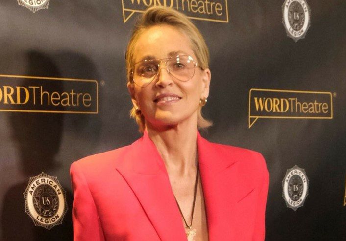 Sharon Stone w naturalnej odsłonie 