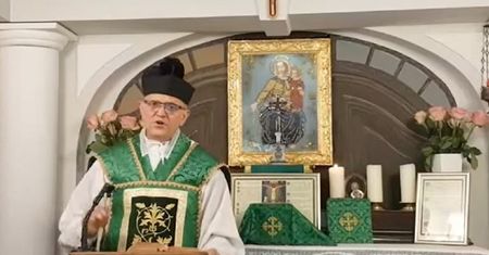 Ksiądz Woźnicki obraża Jerzego Owsiaka: Grzesznik, zdegenerowany cymbał