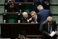 Specjalne szkolenia i wielki powrót zbuntowanego ministra. Kulisy kolejnej odsłony ofensywy PiS