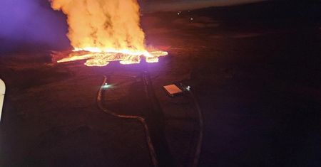 Ewakuacja miasta. Dotarło do niego jezioro ognia