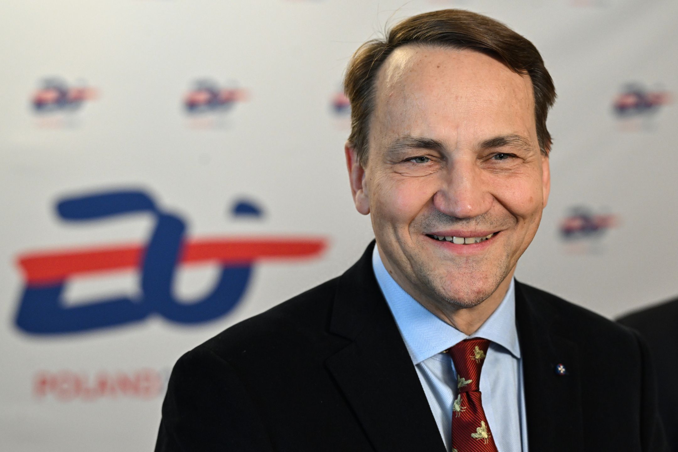 Sikorski o zaskakującej ugodzie z Dudą. "Ja zawsze pierwszy do zgody"