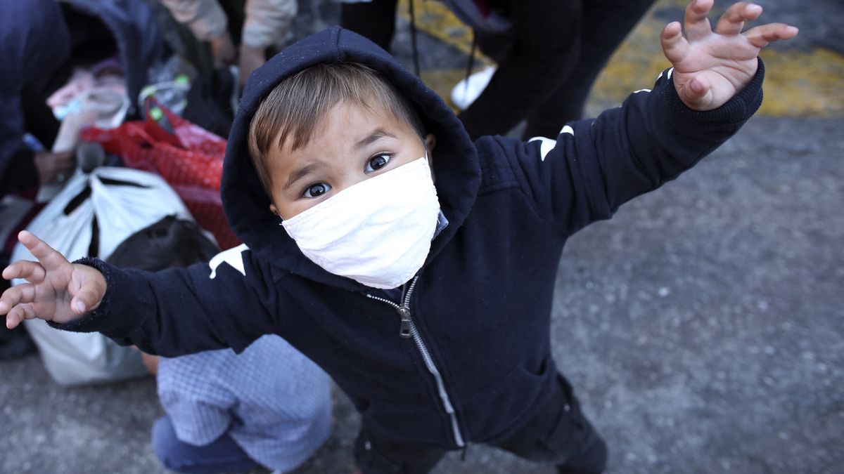 Maseczki ochronne w przedszkolu. Czy są konieczne?
