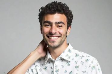 Wizerunek Luigiego Mangione w poście Shein