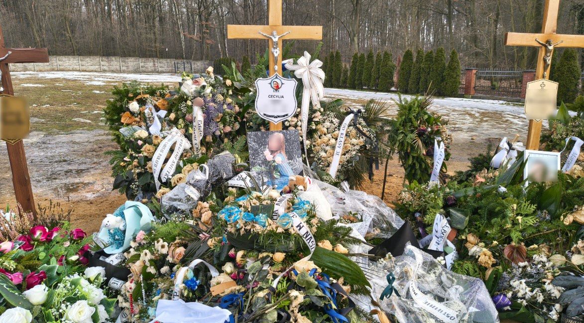 Grób 17-letniej Cecylii tonie w kwiatach