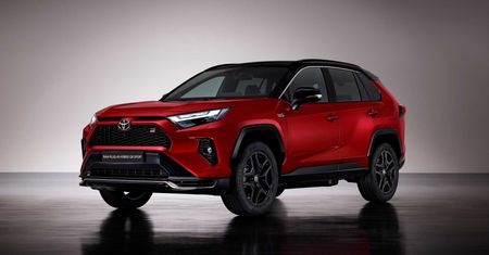 Więcej emocji w RAV4. Toyota prezentuje wersję GR Sport