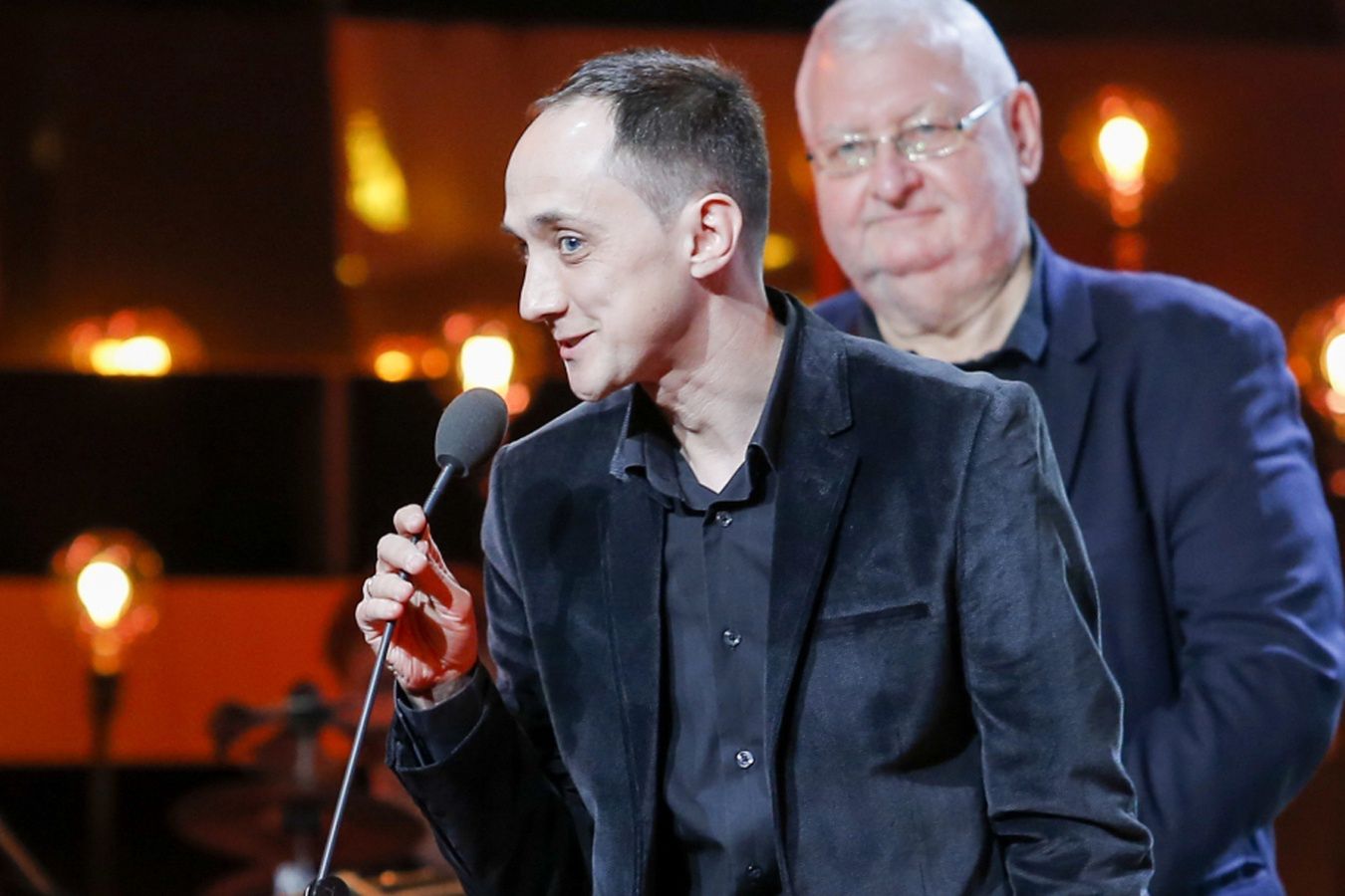 Wojciech Klata pojawił się w 2019 roku na gali zamknięcia Festiwalu Dwa Teatry