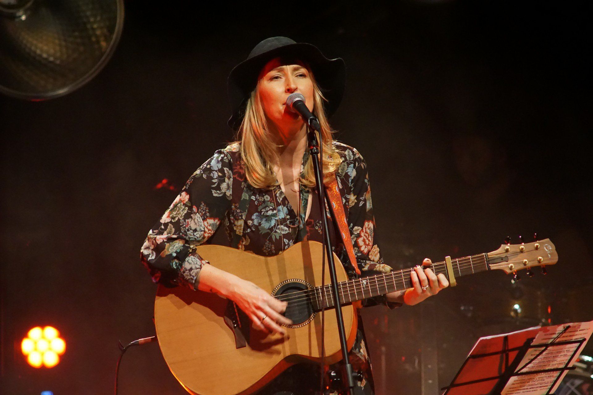 W poniedziałek (13.10) o godz. 19, w Sali Kryształowej Żagańskiego Pałacu Kultury wystąpi Anita Lipińska. Z uwagi na program, to koncert idealny dla zakochanych.