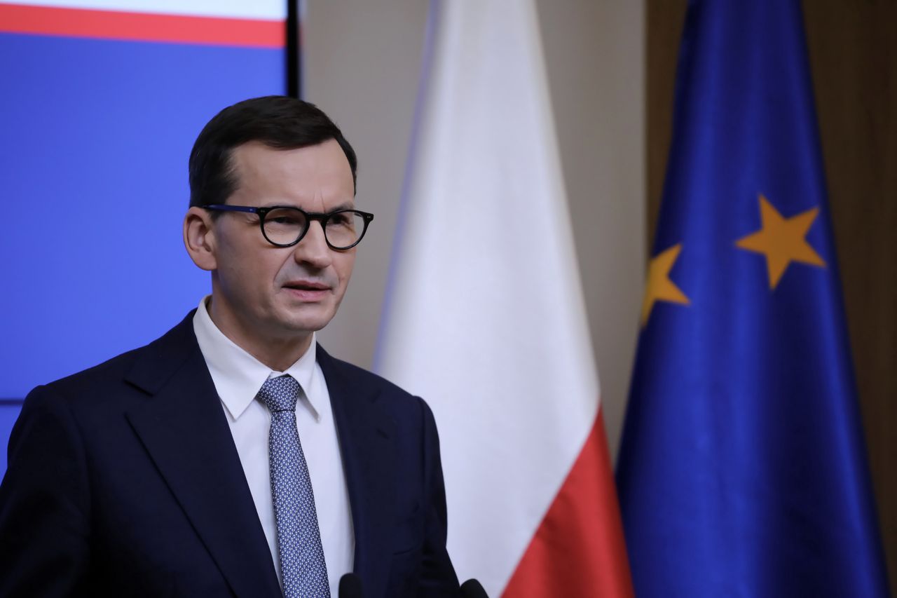 Premier Morawiecki: Unia Europejska ukręca na siebie bicz