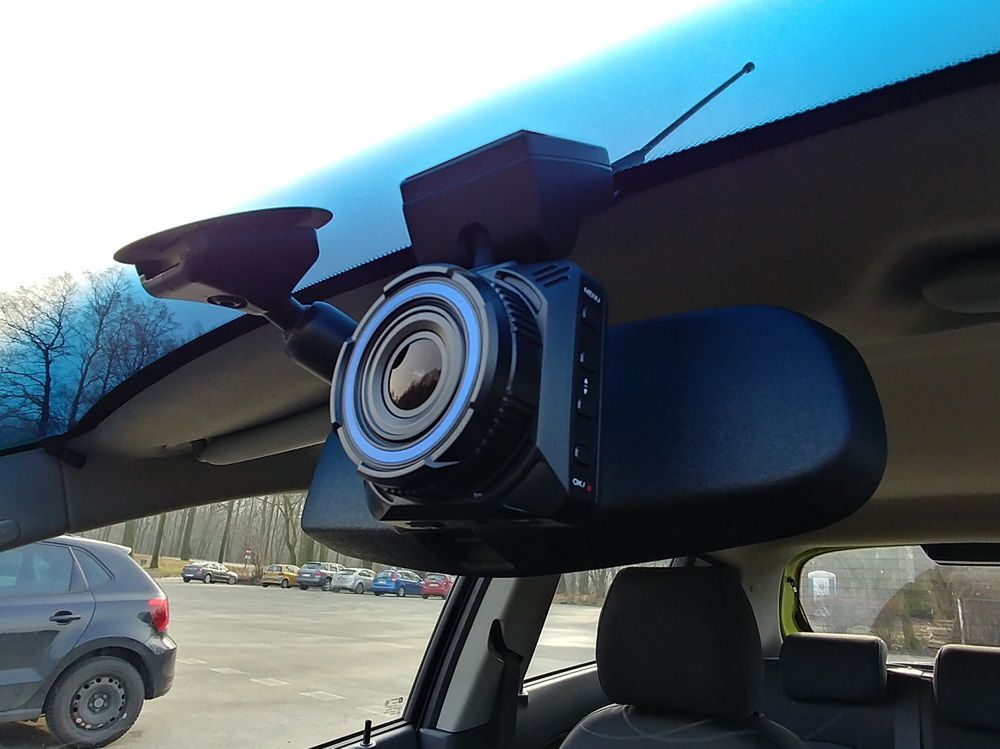 Navitel R600 – test wideorejestratora samochodowego z matrycą Sony 5