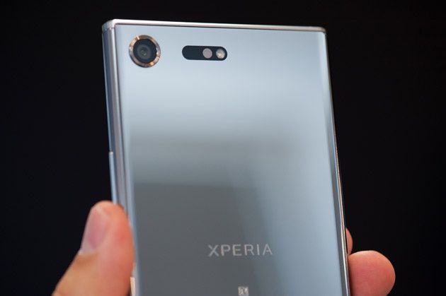Sony Xperia XZ Premium - obudowa