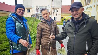 Kwiatowymiana w Tarnobrzegu przyciągnęła miłośników zieleni. Rośliny poszły w dobre ręce