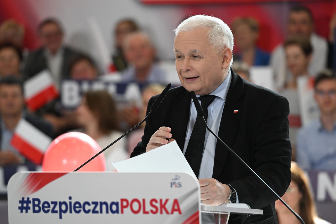 Kaczyński chwali TVP Kurskiego. "Miała ogromne znaczenie"