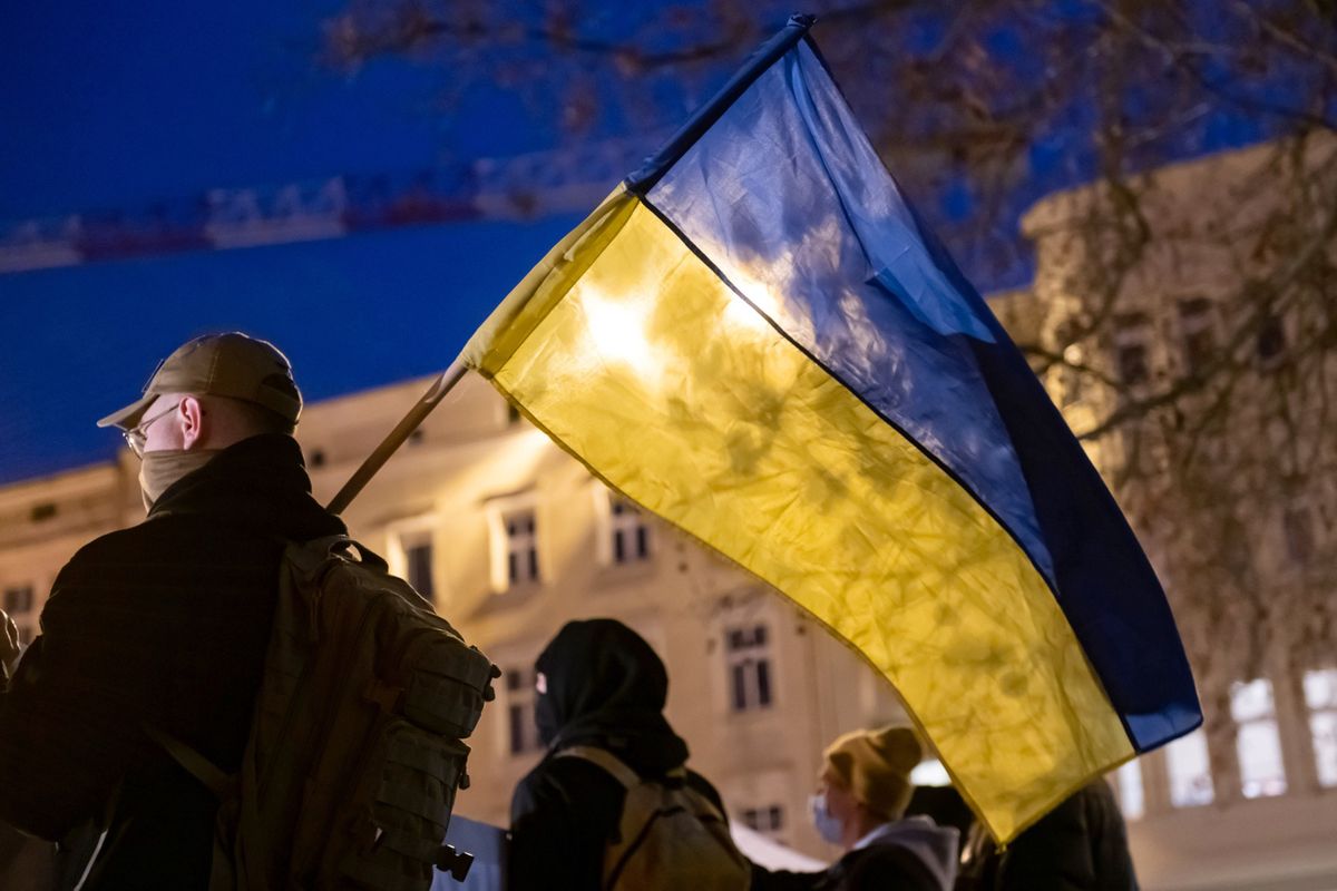 "Panika tutaj nie pomoże, trzeba działać". Ukraińcy w Poznaniu przyglądają się inwazji na swój kraj 