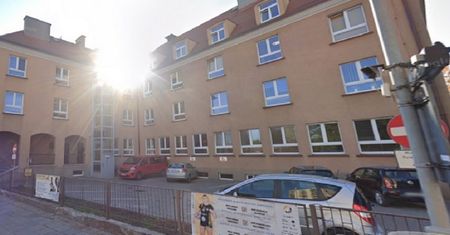 Dramat w ośrodku w Gnieźnie. Dziecko spadło z trzeciego piętra